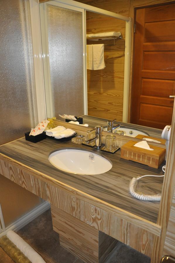 Island Paradise Resort Club Koror Dış mekan fotoğraf